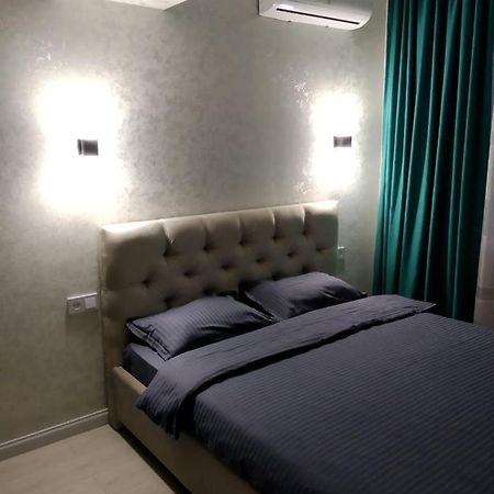 Ferienwohnung Молодежный Almaty Exterior foto