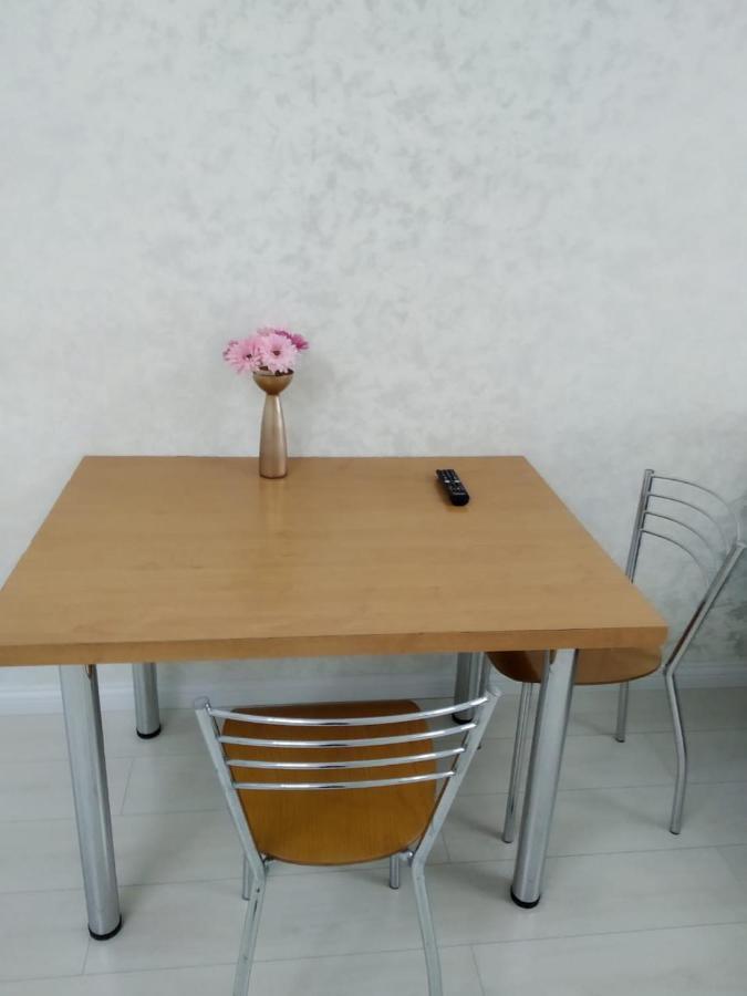 Ferienwohnung Молодежный Almaty Exterior foto