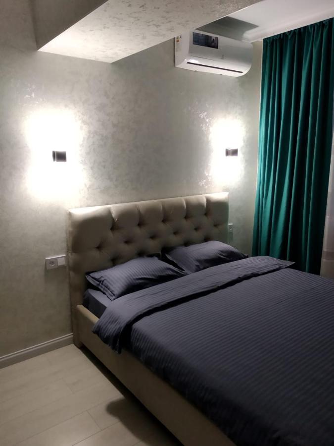 Ferienwohnung Молодежный Almaty Exterior foto